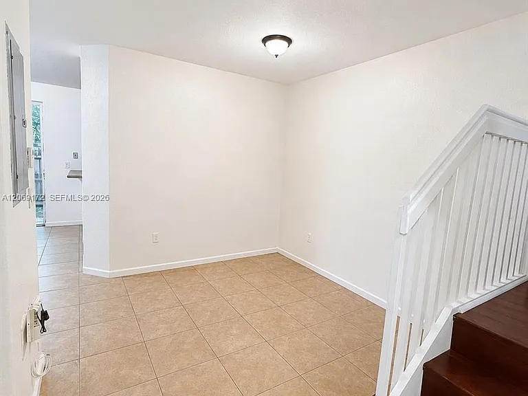 2528 SE 14th Ave #296 — Photo 8