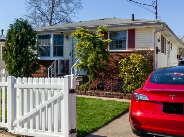 171 Arlington Pl, Staten Island, NY 10303