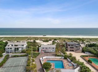 355 Dune Rd, Westhampton Beach, NY 11978