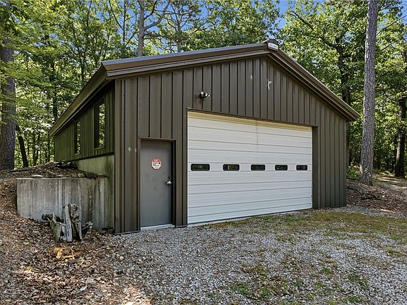 5th image of 2046 County Road 116