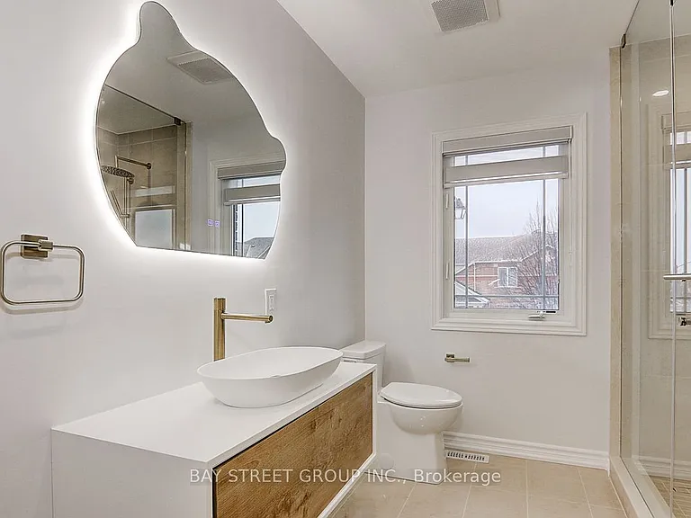 201 Bilbrough St — Photo 23