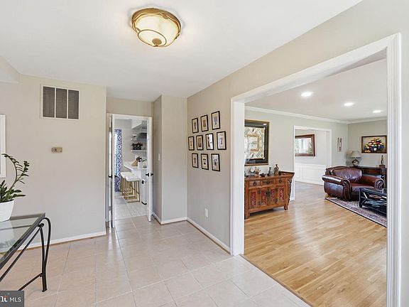 4th image of 4205 Norbeck Rd