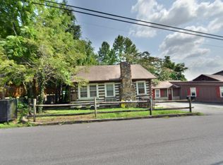 328 Ownby St, Gatlinburg, TN 37738