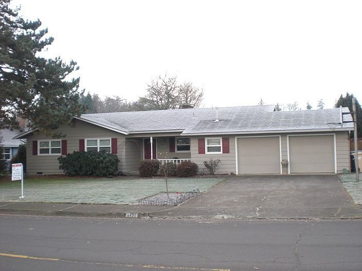 2nd image of 2820 Liberty St SW