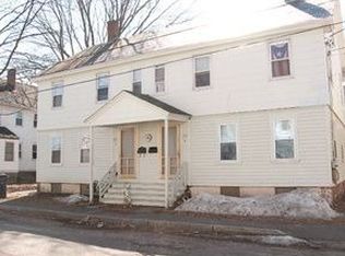 2 Berkeley St, Easthampton, MA 01027