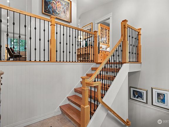 4th image of 24207 SE 28th Street