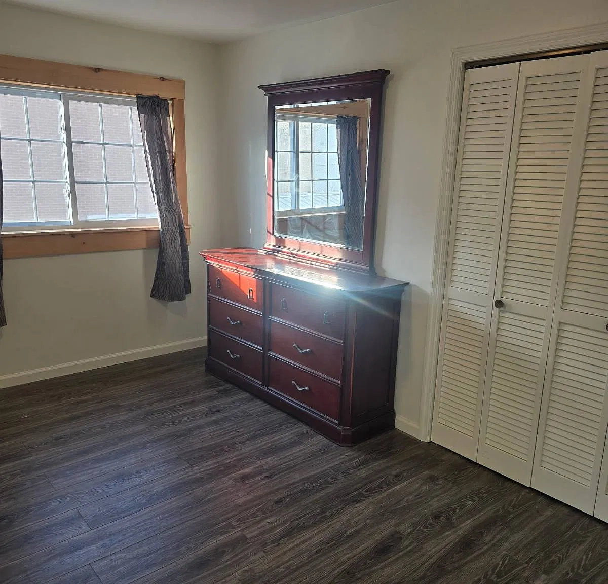 1 bed, 1.0 bath, $1,200 — Photo 2