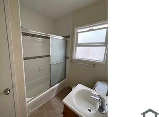 2567 Foothill Blvd #301, Oakland, CA 94601