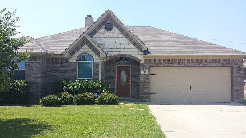 1st image of 107 Stonegate Blvd