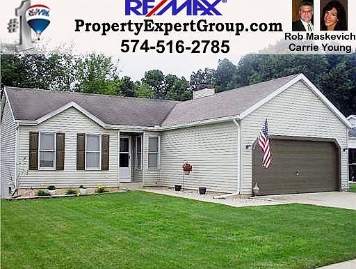 1st image of 2220 Foxfire Dr