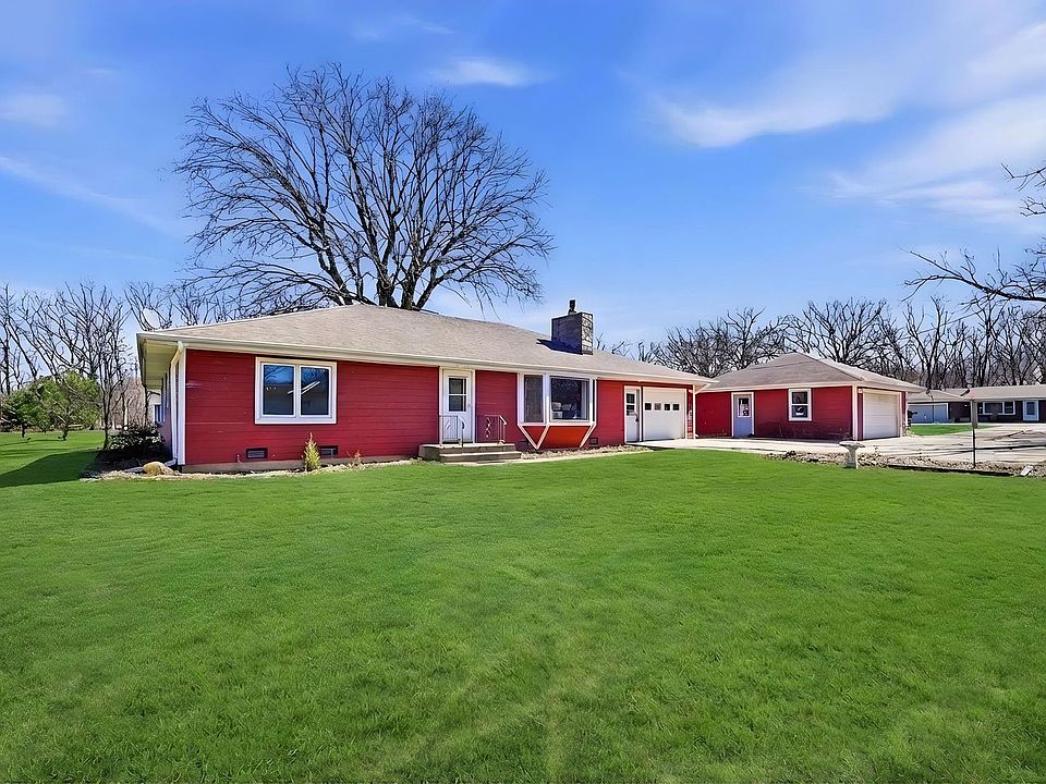 1st image of 2594 E 1069th Rd