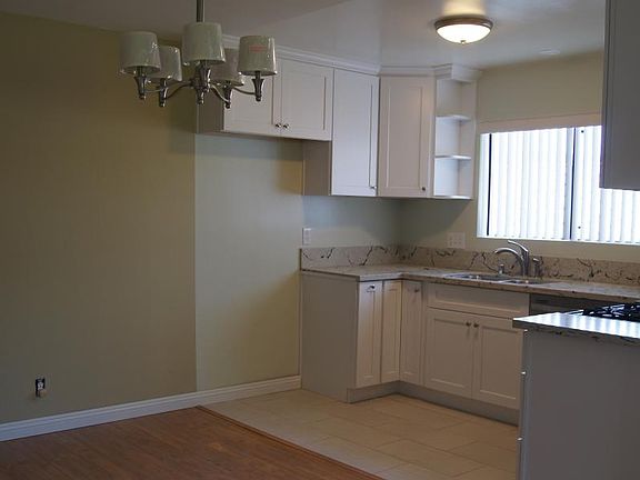 3rd image of 452 W California Ave