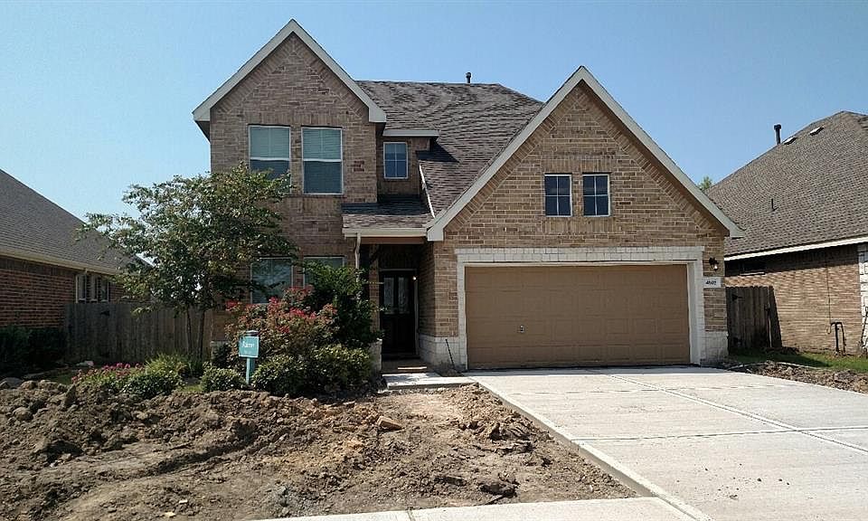 1st image of 4818 Legends Bay Dr