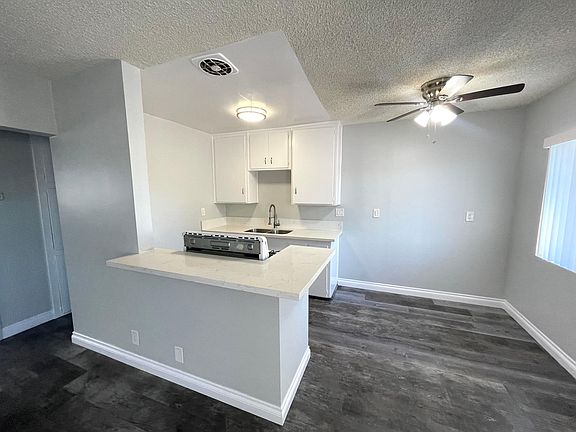 5th image of 1133 Cherry Ave APT 10
