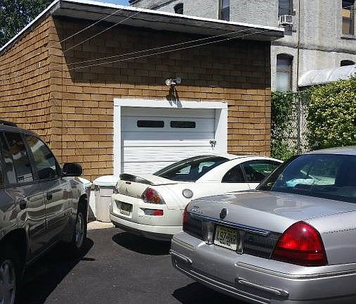 5th image of 482 Mercer St