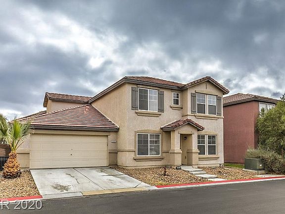 3rd image of 5332 N Santa Fe Heights St