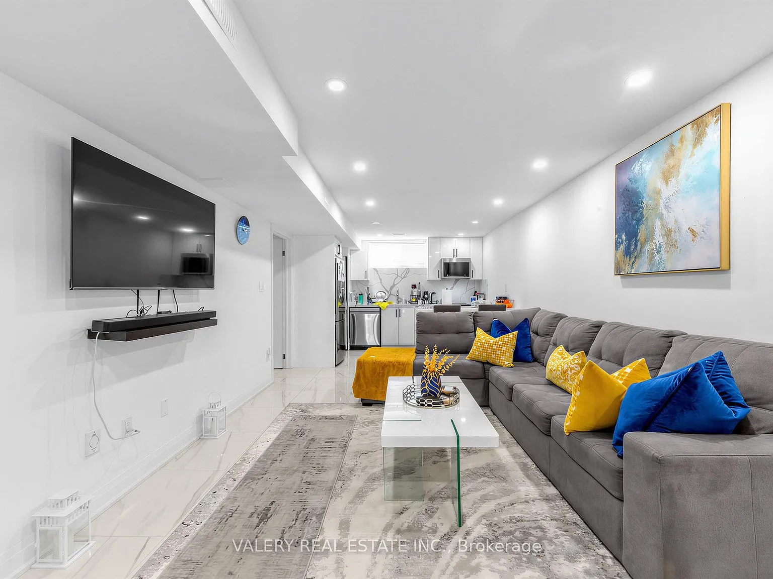 2 bed, $1,900 — Photo 4