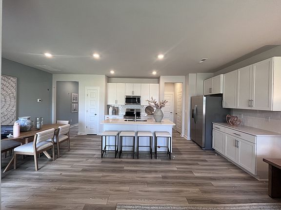 3rd image of 249 Duke Ct Lot 66