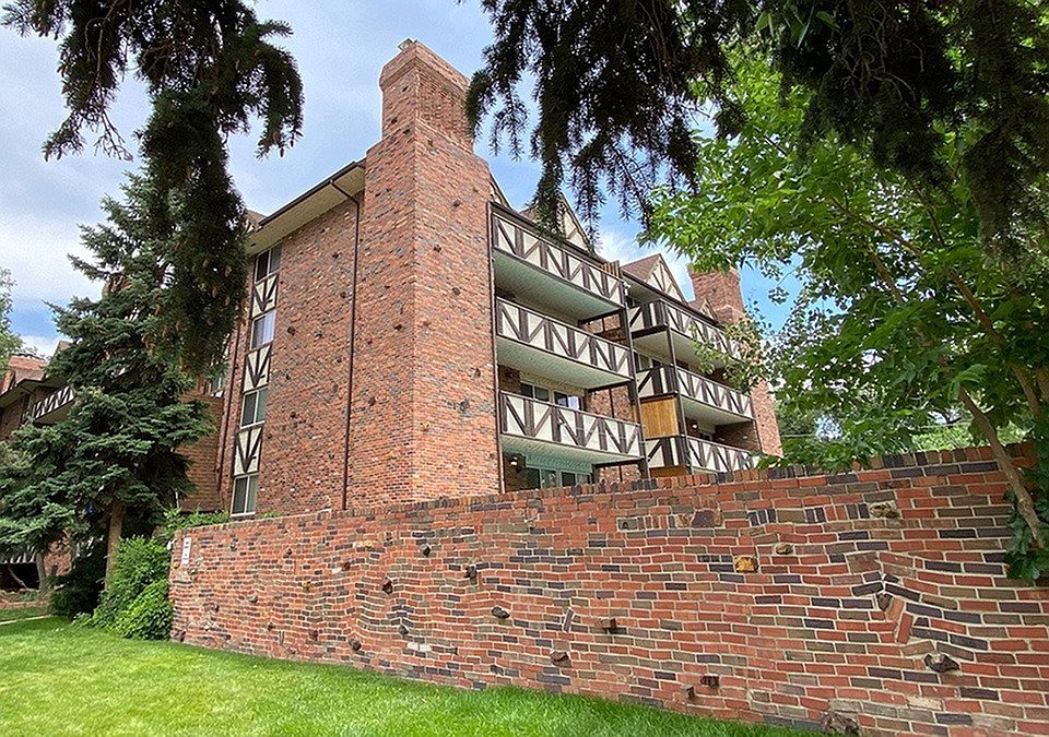 wh_parkbonfoy_exterior3_1200x675