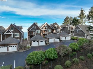 3900 Sunset Blvd #A101, Seaside, OR 97138