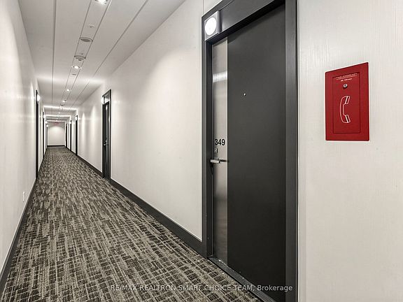 5th image of 9471 Yonge St #349