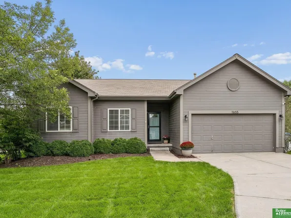 11655 Willow Park Dr, Gretna, NE 68028