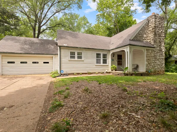 837 S Douglas Avenue, Springfield, MO 65806