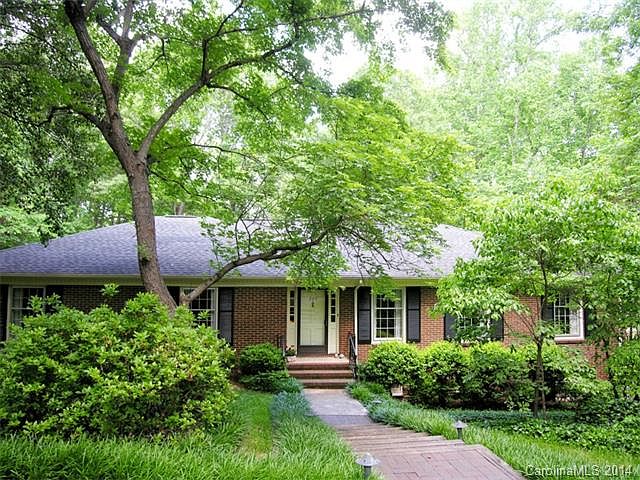 1st image of 325 Hillandale Dr