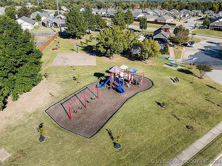 10410 S Prescott St — Photo 15