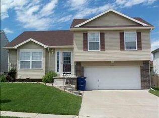 17730 Olive St, Omaha, NE 68136