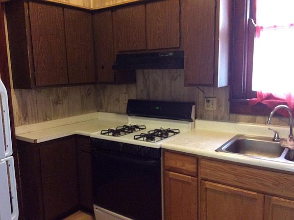 3rd image of 12 Township Ave #1