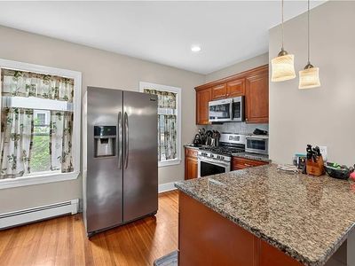 53 Winthrop Ave, Providence, RI, 02908