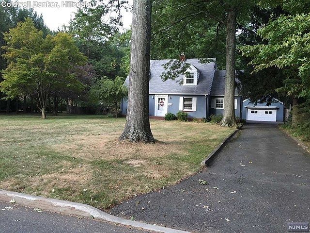 1st image of 247 Rockland Ave