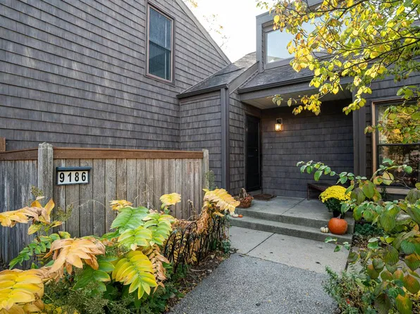 9186 N 70th STREET, Milwaukee, WI 53223