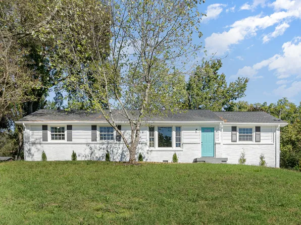 229 Jacksonian Dr, Hermitage, TN 37076