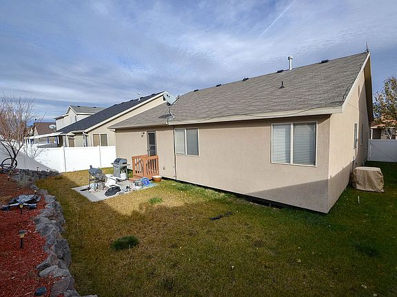 3rd image of 12948 S Cactus Berry Dr