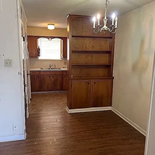 1 bed, 750 sqft, $1,300 — Photo 3