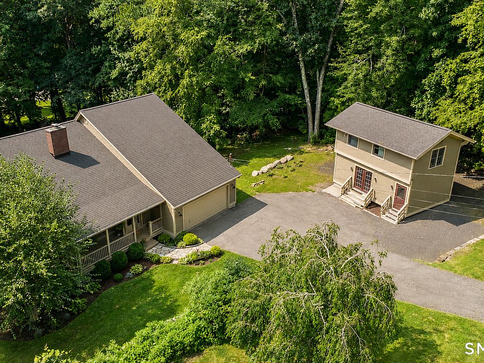 1st image of 10 Anna Drive