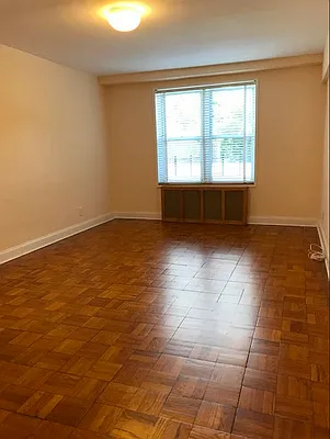 Rented by Kew Forest Realty Inc | media 22