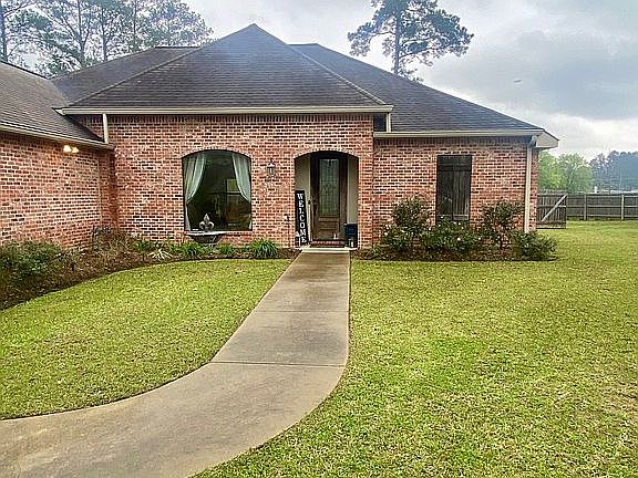 2nd image of 168 Woodwind Dr