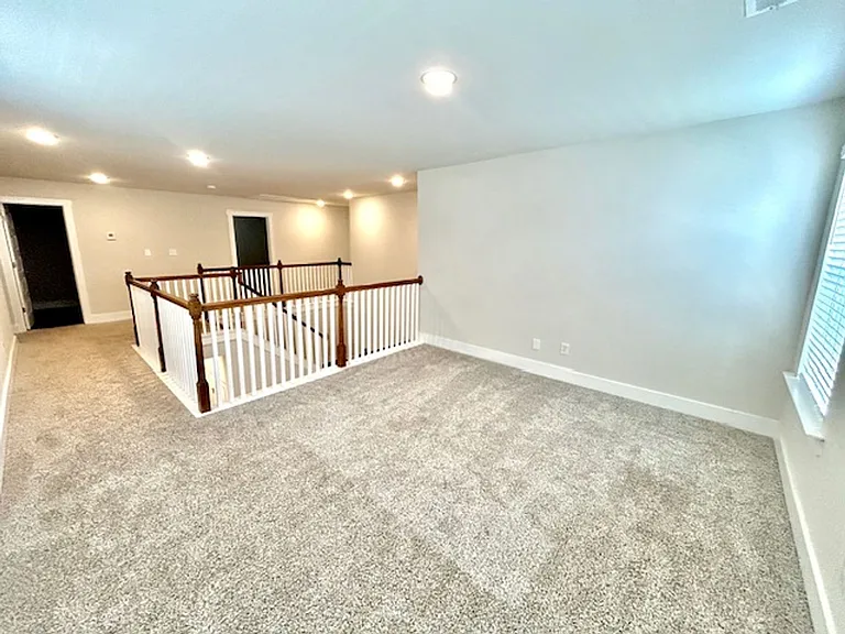 115 Hutchinson Rd — Photo 27