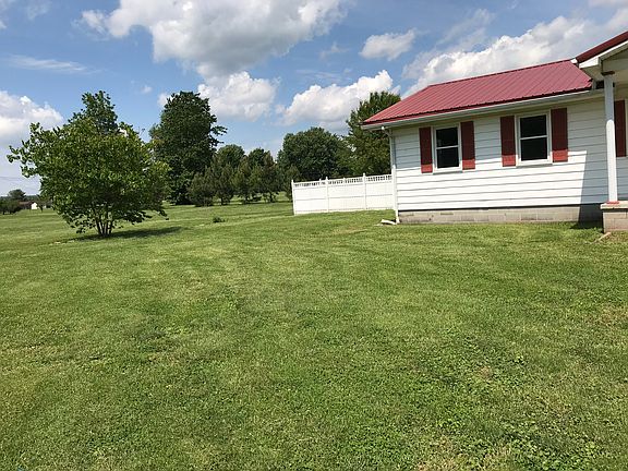 5th image of 172 Penix St