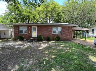 1607 Bunch St, Corinth, MS 38834