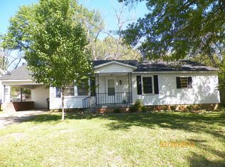 615 S Cynthia St, Overton, TX 75684