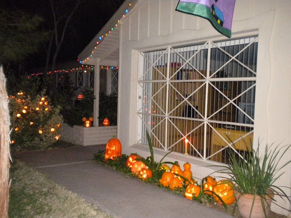 1st image of 1527 W Las Palmaritas Dr
