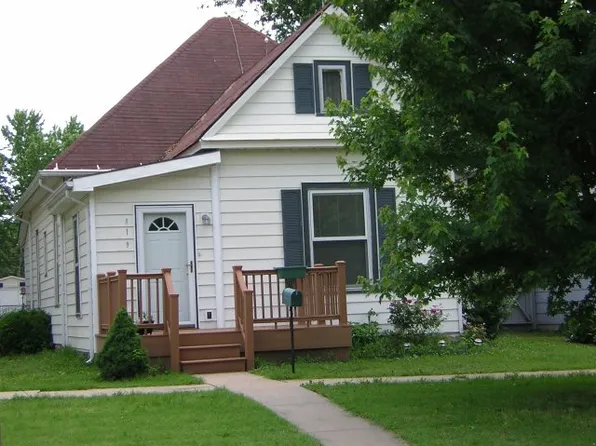 819 E Main St, Council Grove, KS 66846