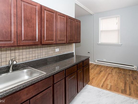 5th image of 4503 N Malden St #Iggb