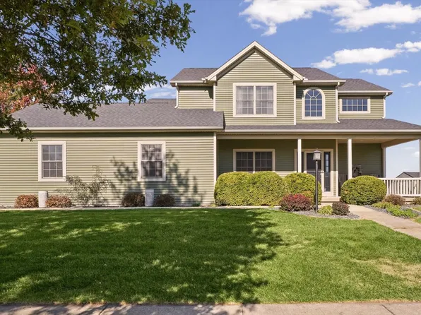 1000 Reagan Dr, Saint Joseph, IL 61873