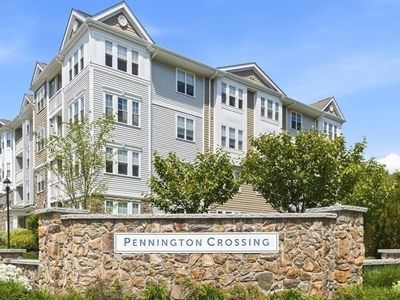 2305 Pennington Dr #305, Walpole, MA, 02081