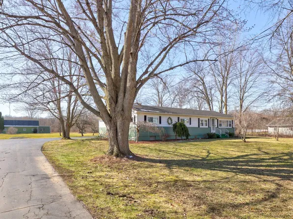 6262 Curtis Rd, Bridgeport, MI 48722